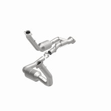 Load image into Gallery viewer, MagnaFlow Conv DF 06-07 Jeep Commander / 05-10 Grand Cherokee 5.7L Y-Pipe Assy (49 State) Magnaflow