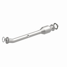 Load image into Gallery viewer, MagnaFlow Converter Direct Fit 05-12 Nissan Pathfinder 4.0L / 05-15 NIssan Xterra 4.0L Magnaflow