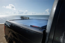 Load image into Gallery viewer, Roll-N-Lock 17-19 Ford F-250/F-350 Super Duty 80-3/8in E-Series Retractable Tonneau Cover Roll-N-Lock