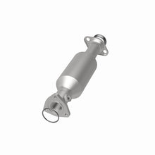 Load image into Gallery viewer, MagnaFlow Conv DF 97-01 Honda CR-V 2.0L Magnaflow