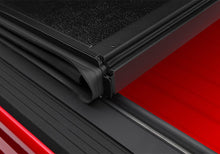 Load image into Gallery viewer, UnderCover 2020 Jeep Gladiator 5ft Flex Bed Cover Undercover