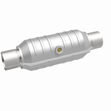 Load image into Gallery viewer, MagnaFlow Conv Univ 2.5in Inlet/Outlet Center/Center Round 11in Body L x 5.125in W x 15in Overall L Magnaflow