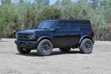 Load image into Gallery viewer, Fabtech 2021 Ford Bronco 4WD 1.5in Leveling System Fabtech