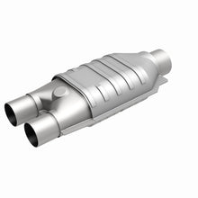 Load image into Gallery viewer, MagnaFlow Conv Univ 2.5/2 S/D FED Magnaflow