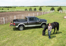 Load image into Gallery viewer, Truxedo 16-20 Toyota Tacoma 5ft TruXport Bed Cover Truxedo