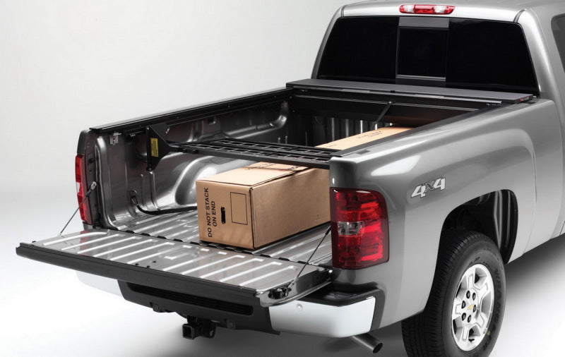 Roll-N-Lock 17-19 Ford F-250/F-350 Super Duty SB 80-3/8in Cargo Manager Roll-N-Lock