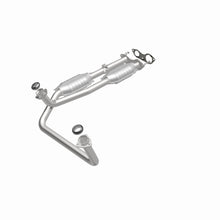 Load image into Gallery viewer, MagnaFlow Conv DF GM Truck/Suv Dual Outlet 96 Magnaflow