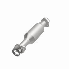 Load image into Gallery viewer, MagnaFlow Conv DF 97-01 Honda CR-V 2.0L Magnaflow