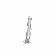 Load image into Gallery viewer, MagnaFlow Conv DF 05-08 Tacoma 2.7 Rear Magnaflow