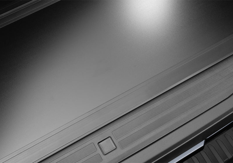 UnderCover 2021+ Ford F-150 Crew Cab 5.5ft Ultra Flex Bed Cover - Extreme Performance & Offroad