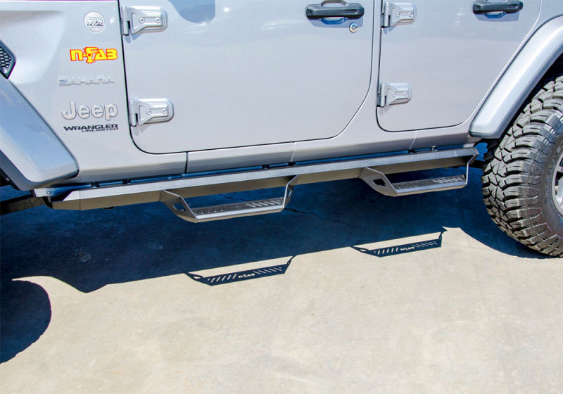 N-Fab Predator Pro Step System 2018 Jeep Wrangler JL 4 Door SUV - Tex. Black N-Fab