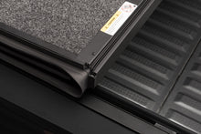 Load image into Gallery viewer, UnderCover 17-20 Honda Ridgeline 5ft Ultra Flex Bed Cover Undercover
