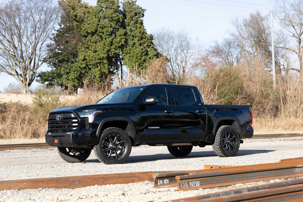 1.75 Inch Leveling Kit | Toyota Tundra 2WD/4WD (2022-2023) Rough Country