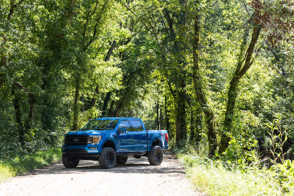 6 Inch Lift Kit | Ford F-150 4WD (2021-2023) Rough Country