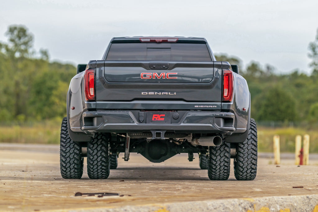 3 Inch Lift Kit | UCAs | V2 | Chevy/GMC Sierra 3500 HD/Silverado 3500 HD (20-23) Rough Country