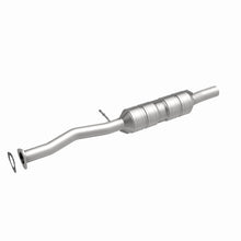 Load image into Gallery viewer, MagnaFlow Conv DF 00-01 Excursion With 5.4L A Magnaflow