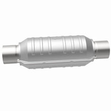 Load image into Gallery viewer, MagnaFlow Conv Univ 2.5in Inlet/Outlet Center/Center Round 11in Body L x 5.125in W x 15in Overall L Magnaflow