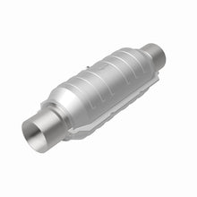 Load image into Gallery viewer, MagnaFlow Conv Univ 2.5in Inlet/Outlet Center/Center Round 11in Body L x 5.125in W x 15in Overall L Magnaflow