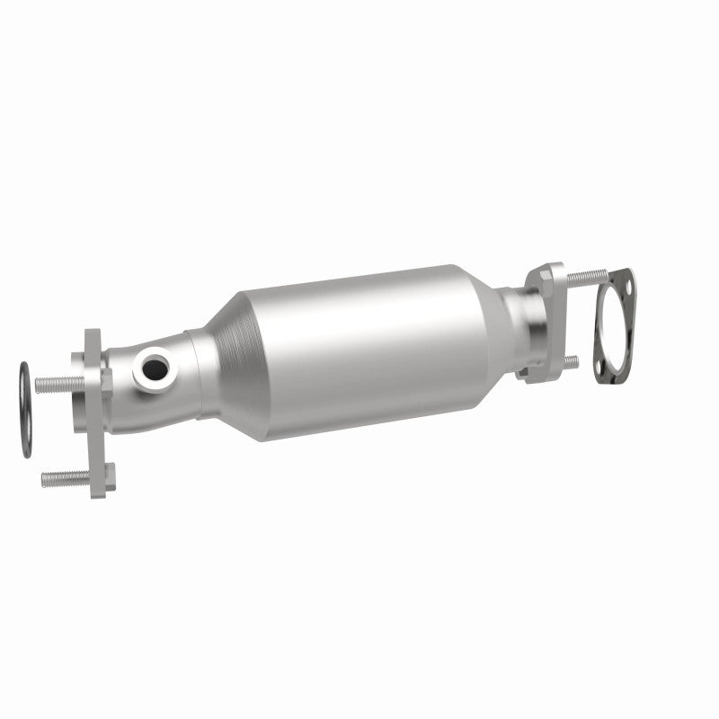 Magnaflow Conv DF 13-15 Frontier 4 Close Coupled Magnaflow