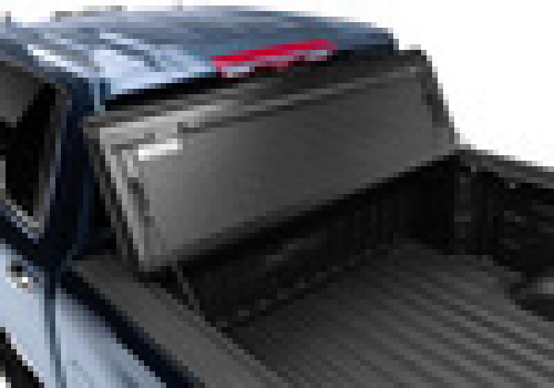 BAK 2020 Chevy Silverado 2500/3500 HD 6ft 9in Bed BAKFlip G2 BAK