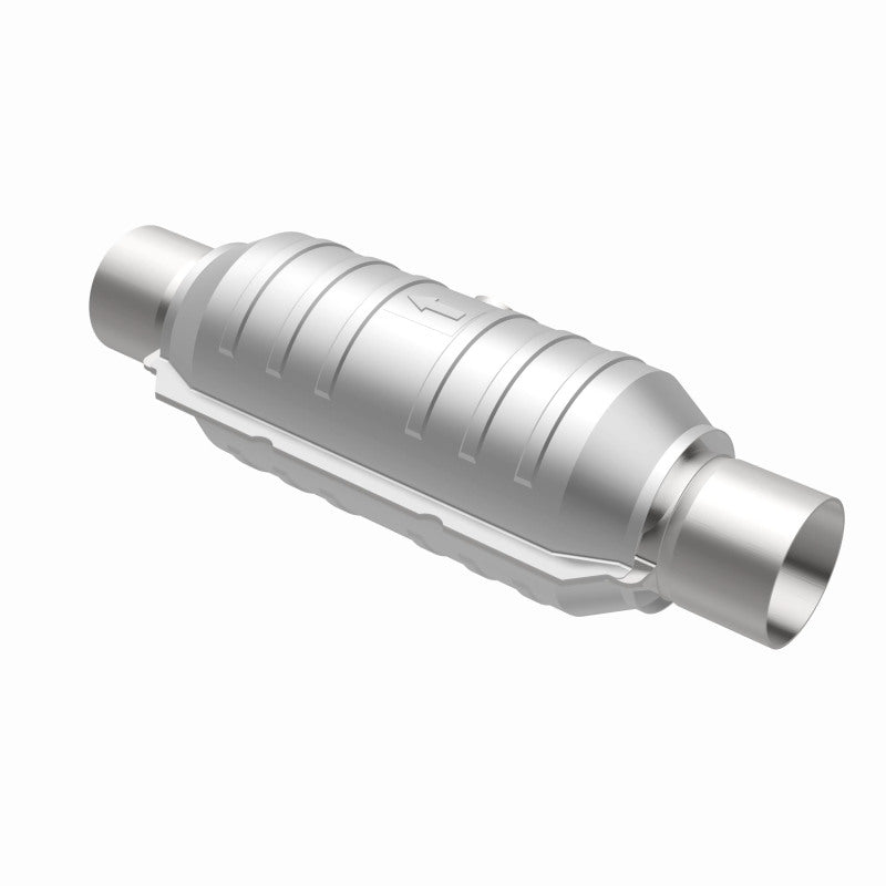 MagnaFlow Conv Univ 2.5in Inlet/Outlet Center/Center Round 11in Body L x 5.125in W x 15in Overall L Magnaflow