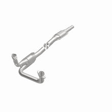 Load image into Gallery viewer, MagnaFlow Conv DF 95 Ford Bronco 5.8L Magnaflow