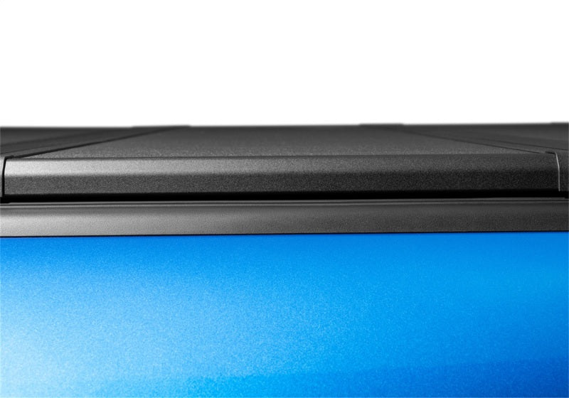 Extang 19-22 Dodge Ram (5ft. 7in. Bed) Solid Fold ALX Extang