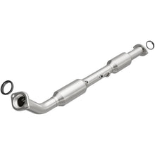 Load image into Gallery viewer, MagnaFlow Conv DF 05-08 Tacoma 2.7 Rear Magnaflow