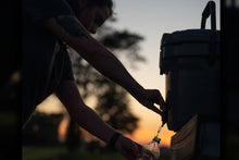 Load image into Gallery viewer, 2.5 Gallon Bucket Cooler with Spigot Rough Country