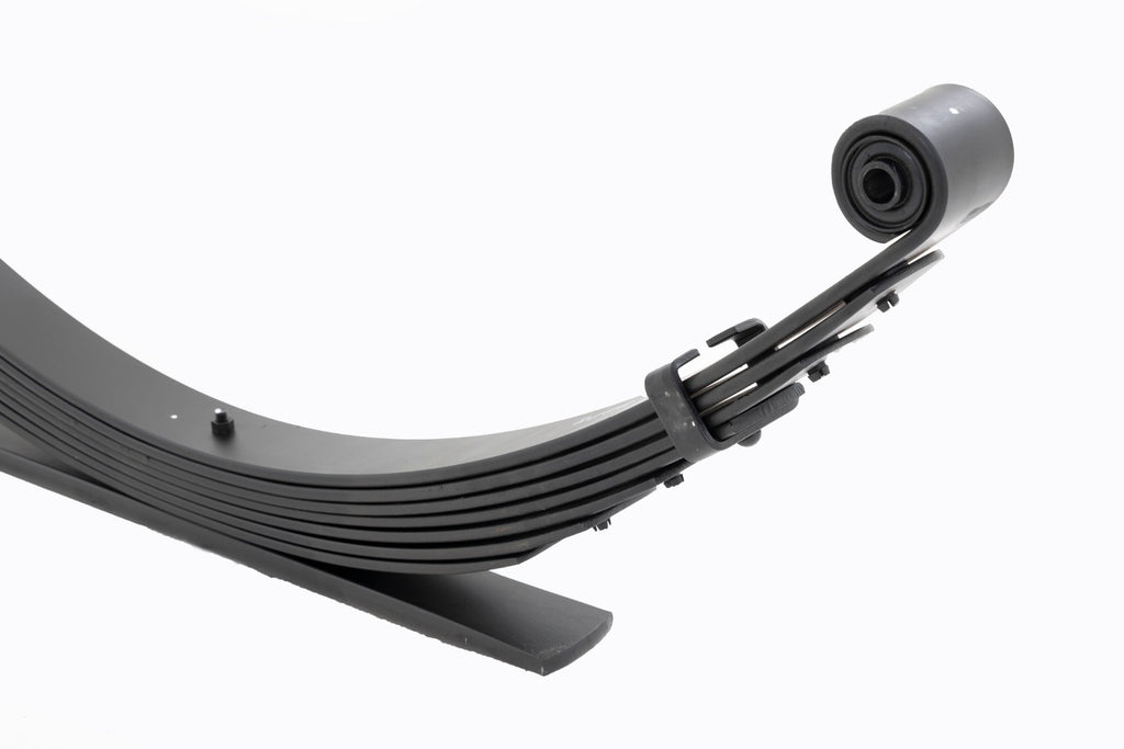 Rear Leaf Springs | 8" Lift | Pair | Ford F-250/F-350 Super Duty (99-07) Rough Country