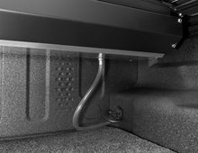 Load image into Gallery viewer, Roll-N-Lock 2020 Jeep Gladiator 5ft bed M-Series Retractable Tonneau Cover Roll-N-Lock
