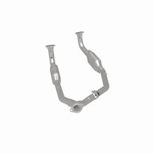 Load image into Gallery viewer, MagnaFlow Conv DF 99-04 LR Discovery V8 49S Magnaflow