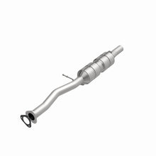 Load image into Gallery viewer, MagnaFlow Conv DF 00-01 Excursion With 5.4L A Magnaflow