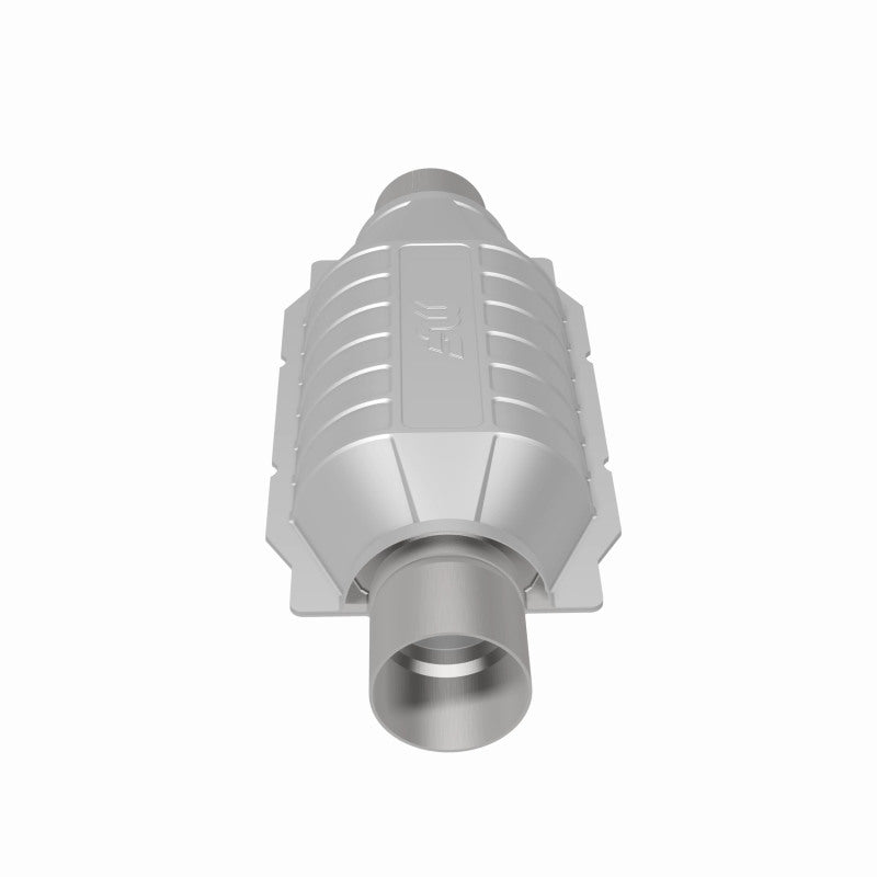 MagnaFlow Conv Univ 2.5in Inlet/Outlet Center/Center Oval 12in Body L x 6.5in W x 16in Overall L Magnaflow
