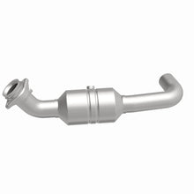 Load image into Gallery viewer, Magnaflow Conv DF 2011-2014 F-150 5.0L Underbody Magnaflow