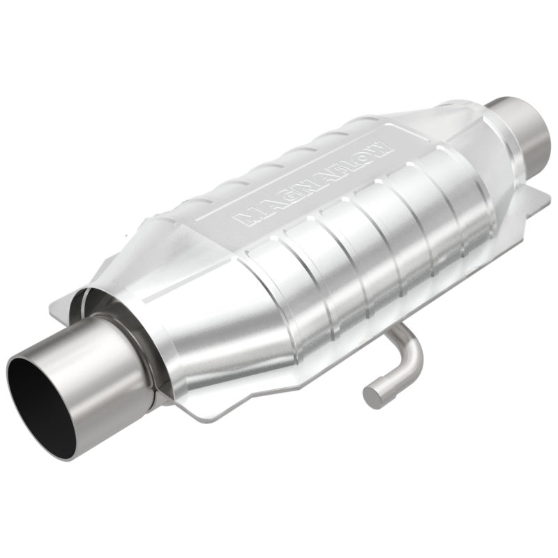 MagnaFlow Conv Universal 2.5 inch T2 Rear Magnaflow