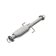 Load image into Gallery viewer, MagnaFlow Conv DF 01-02 Tacoma CC-SB 3.4L 4w Magnaflow
