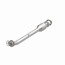Load image into Gallery viewer, MagnaFlow Converter Direct Fit 05-12 Nissan Pathfinder 4.0L / 05-15 NIssan Xterra 4.0L Magnaflow