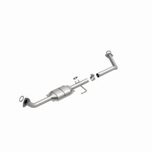 Load image into Gallery viewer, MagnaFlow Conv DF 01-04 Toyota Sequoia 4.7L D/S Magnaflow