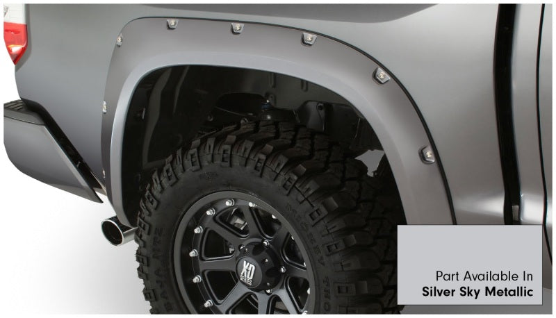 Bushwacker 16-18 Toyota Tundra Fleetside Pocket Style Flares 4pc 66.7/78.7/97.6in Bed - Silver Sky Bushwacker