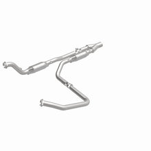 Load image into Gallery viewer, Magnaflow Conv DF 04-07 Dodge Ram 5.7L Magnaflow