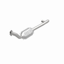 Load image into Gallery viewer, MagnaFlow Conv DF 04-05 Dodge Ram 1500 Pickup 5.7L D/S Magnaflow