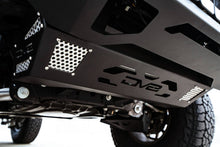 Load image into Gallery viewer, DV8 Offroad 21-22 Ford Bronco Front Skid Plate DV8 Offroad