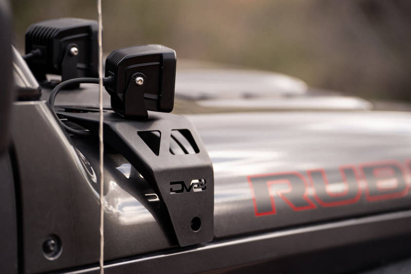 DV8 Offroad 18-22 Jeep Gladiator JT Cowl Light Bar Bracket DV8 Offroad