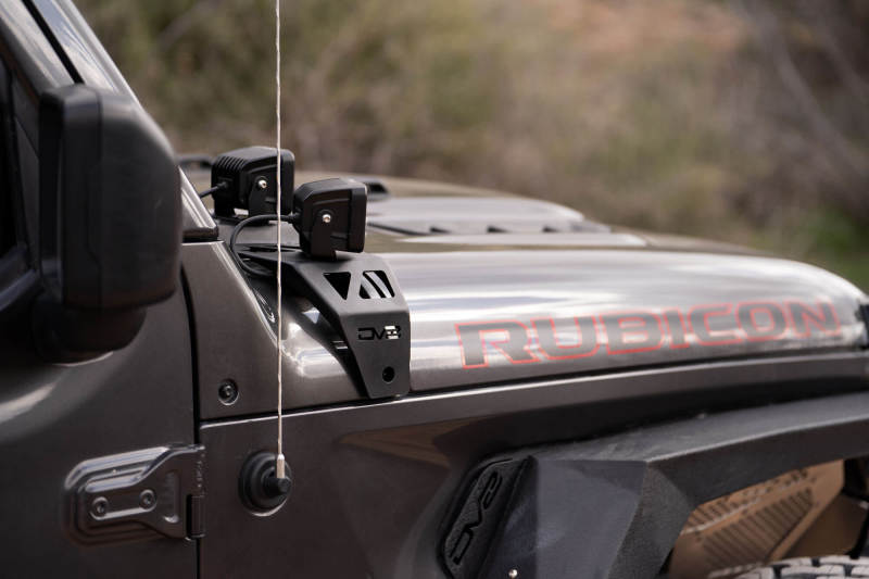 DV8 Offroad 18-22 Jeep Gladiator JT Cowl Light Bar Bracket DV8 Offroad