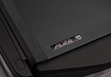 Load image into Gallery viewer, UnderCover 17-20 Honda Ridgeline 5ft Ultra Flex Bed Cover Undercover