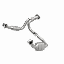 Load image into Gallery viewer, MagnaFlow Conv DF 07-08 Escalade 6.2 Driver Side OEM Magnaflow
