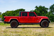Load image into Gallery viewer, 2.5 Inch Leveling Kit | Spacers | N3 | Jeep Gladiator JT 4WD (20-23) Rough Country