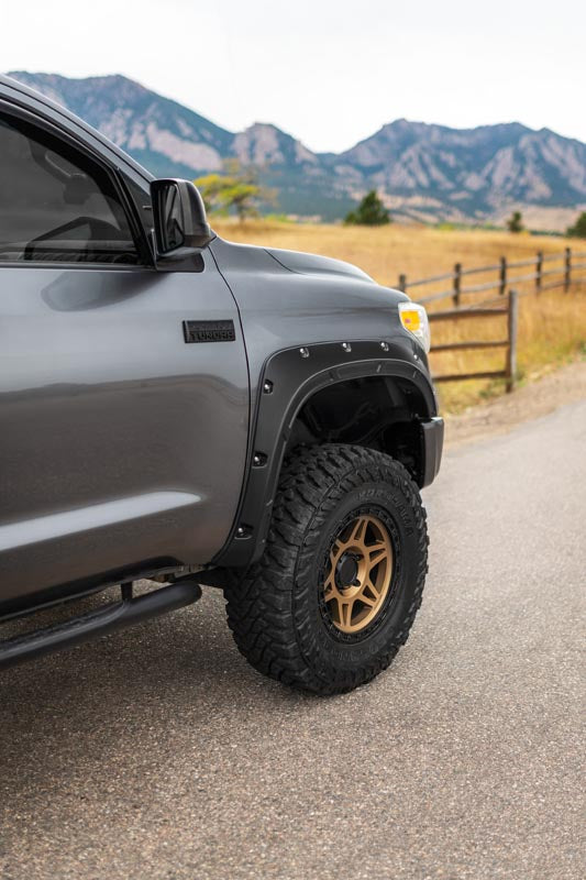 Defender Pocket Fender Flares | Toyota Tundra 2WD/4WD (2014-2021) Rough Country