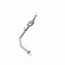 Load image into Gallery viewer, MagnaFlow Conv DF 01-04 Toyota Sequoia 4.7L D/S Magnaflow
